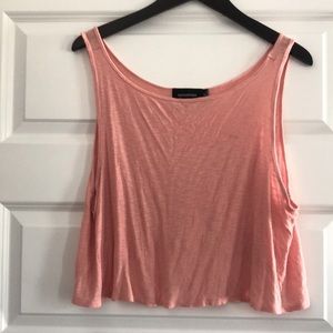 Cropped ribbed tank.